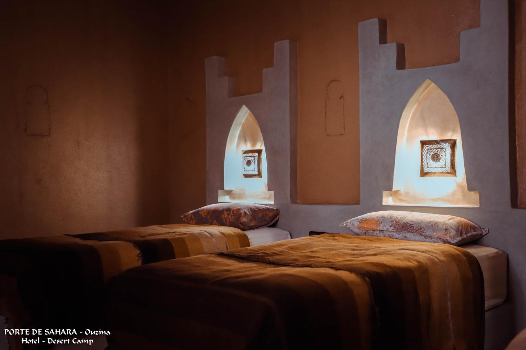 Porte De Sahara Ouzina Rom bilde